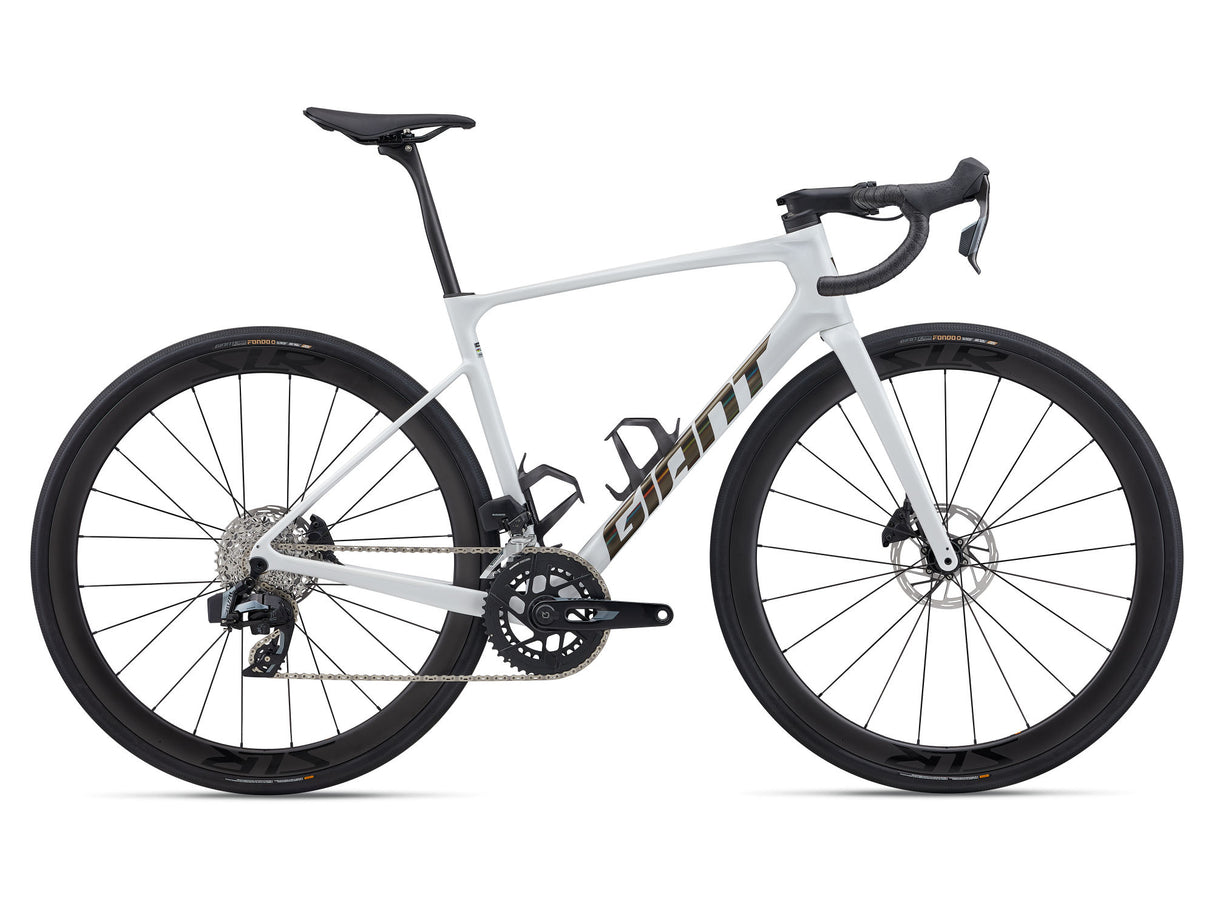 Giant Defy Advanced Pro 1 white 2026-0