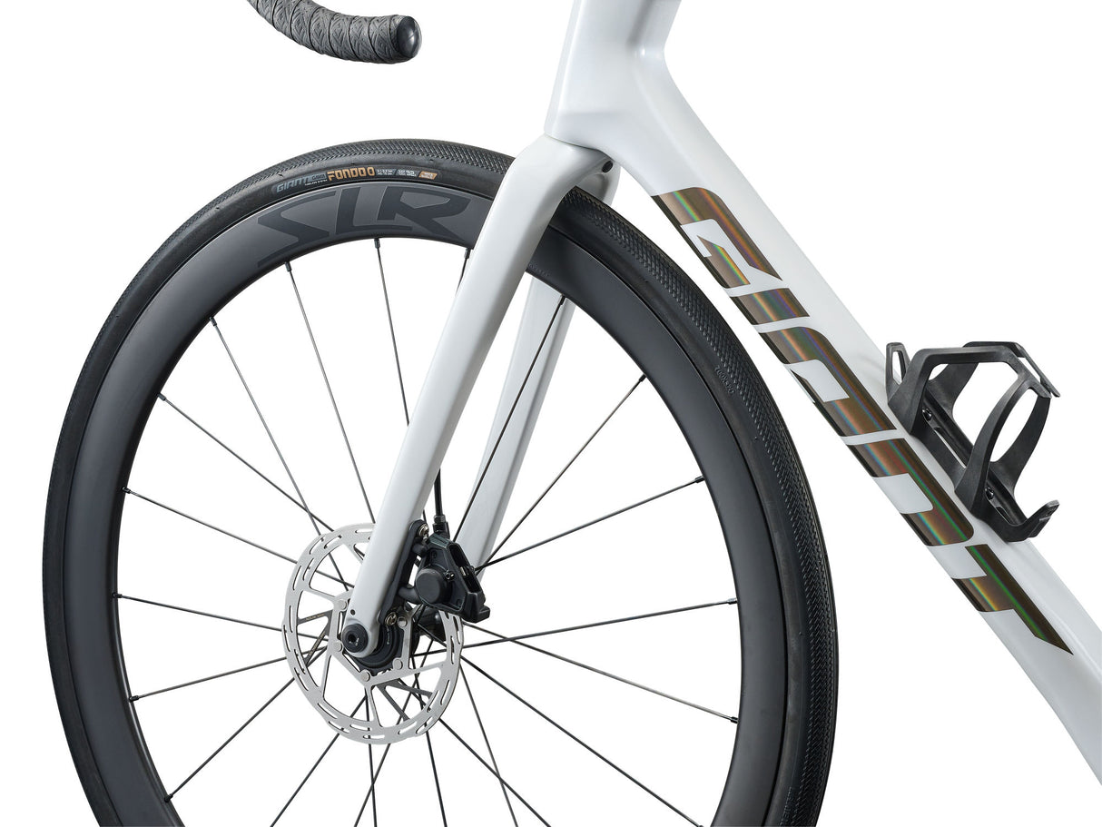 Giant Defy Advanced Pro 1 white 2026-4