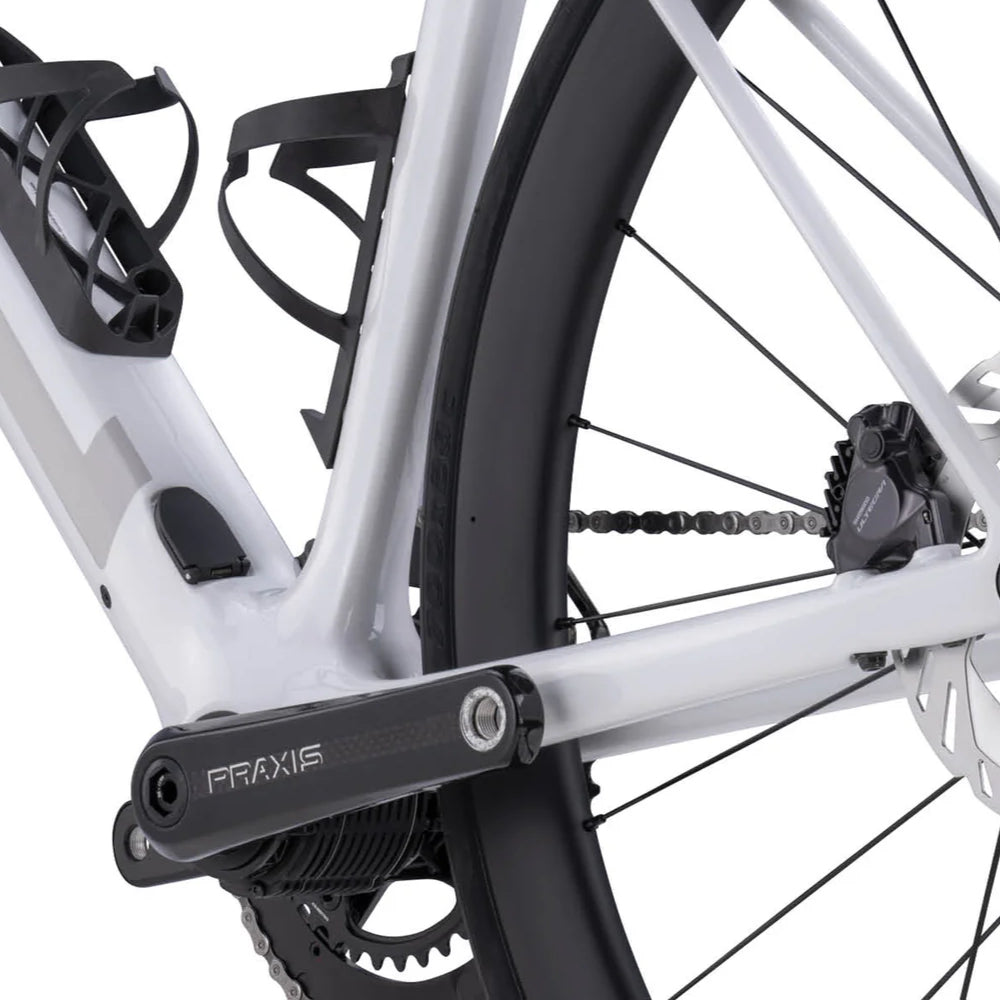 BMC Teammachine 01 AMP TWO metallic white-3