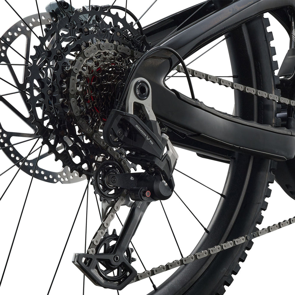 Giant Reign Advanced E+ 1 mercury/carbon smoke 2026-3