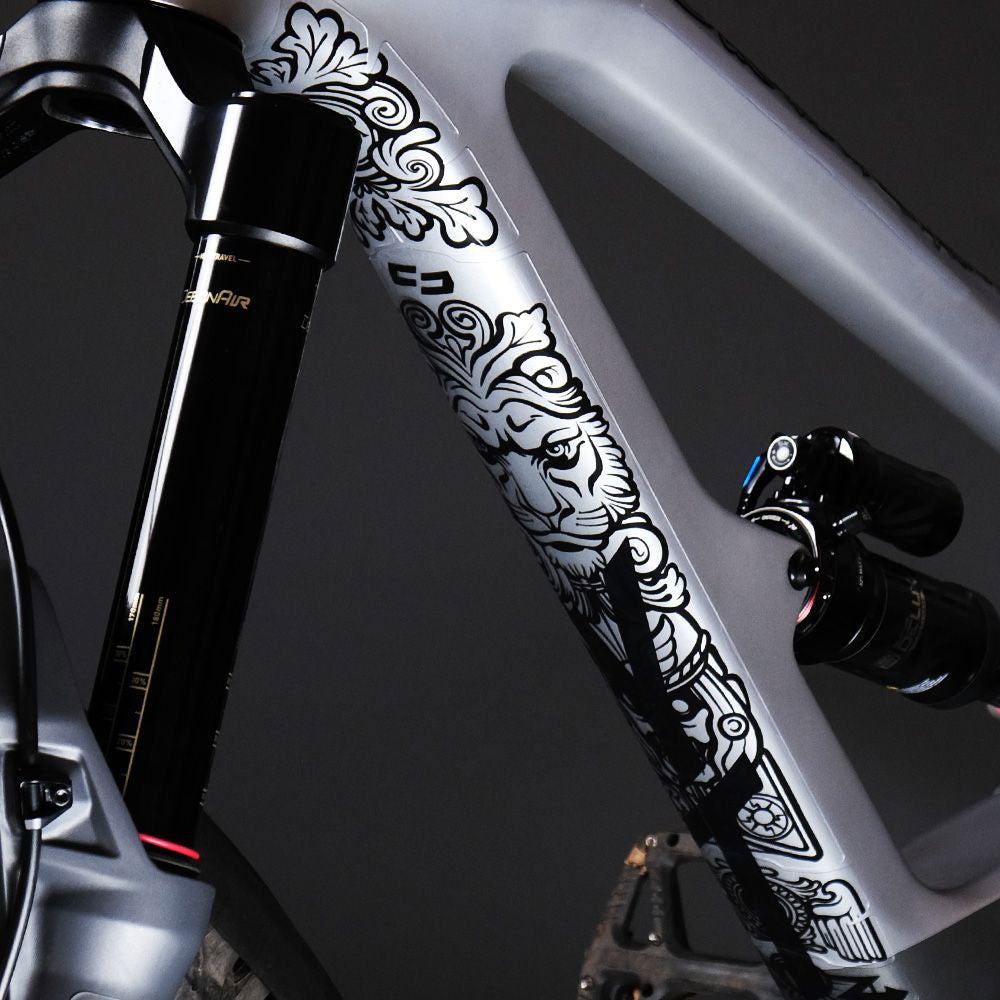 Unleazhed Frame Unscratch empire black glossy XXL-1