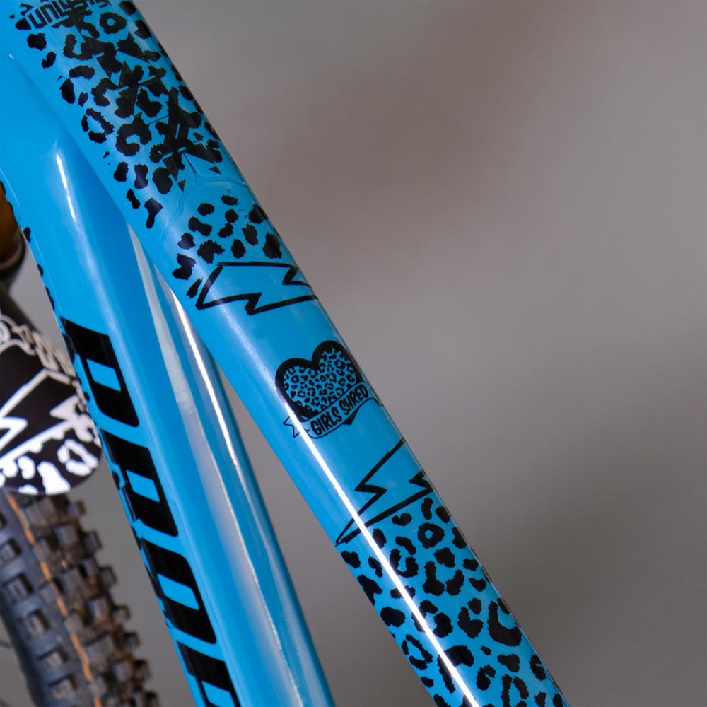 Unleazhed ED Girls Shred - Bine Herzog black matt-1