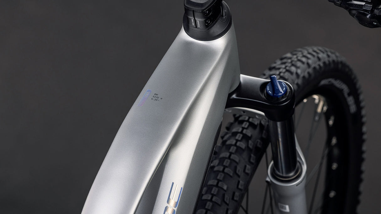 Cube Reaction Hybrid ONE 800 sleekgrey´n´prism 2026 Trapeze-1