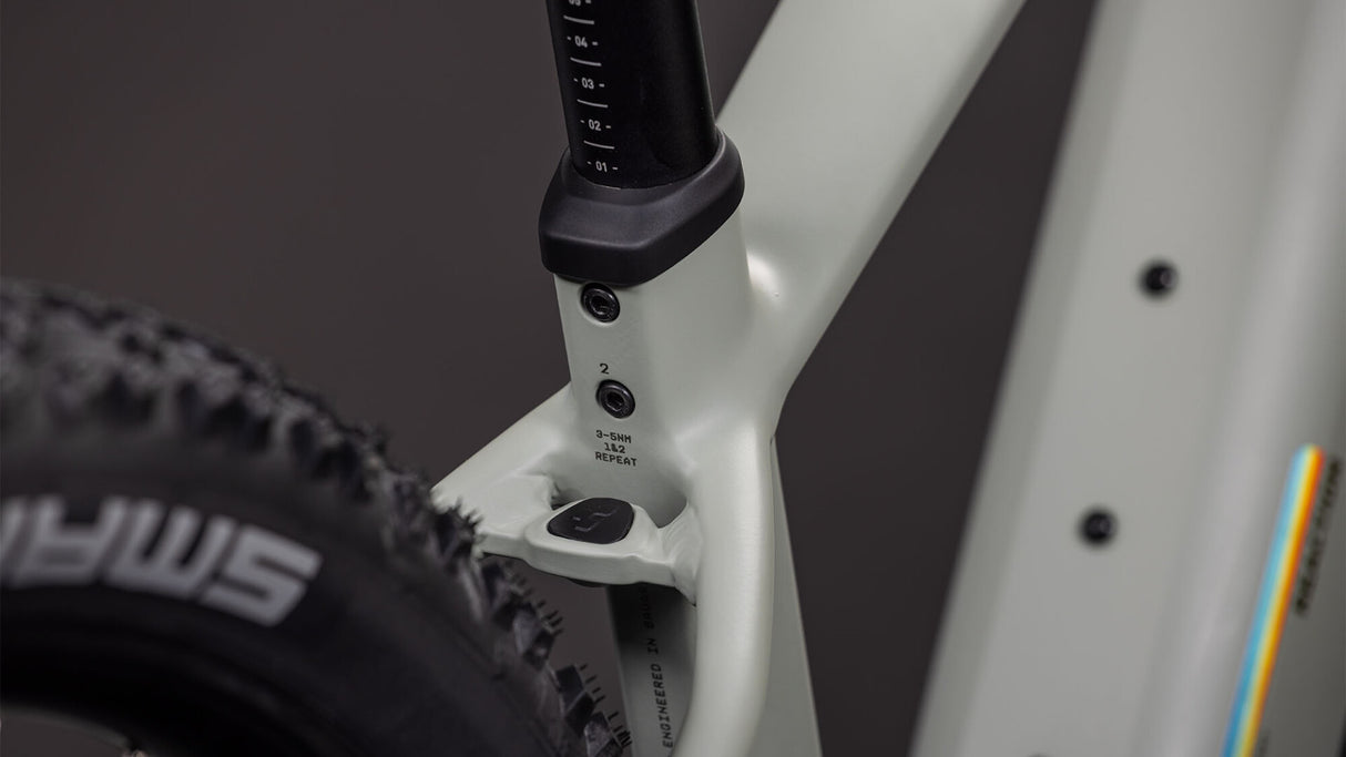 Cube Reaction Hybrid SLT 800 reedbeige´n´sagebrushgreen 2026-2