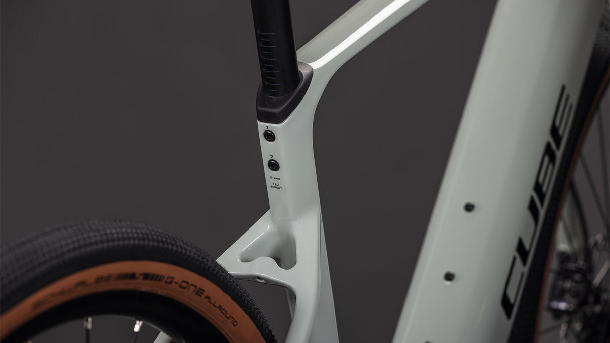 Cube Nuroad Hybrid C:62 Race 400X reedbeige´n´black 2026-2
