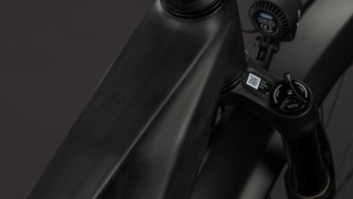 Cube Kathmandu Hybrid ONE11 HPC SLT 800 carbon´n´silverdust-4