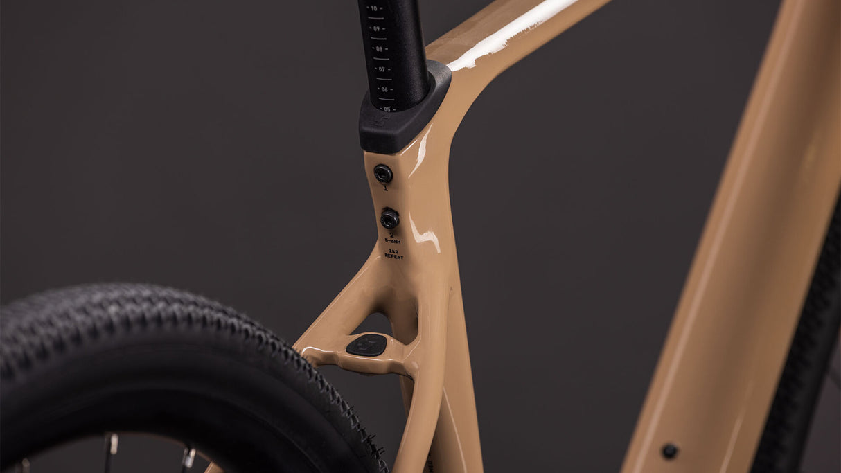 Cube Nuroad Race cappuccino´n´black 2026-1