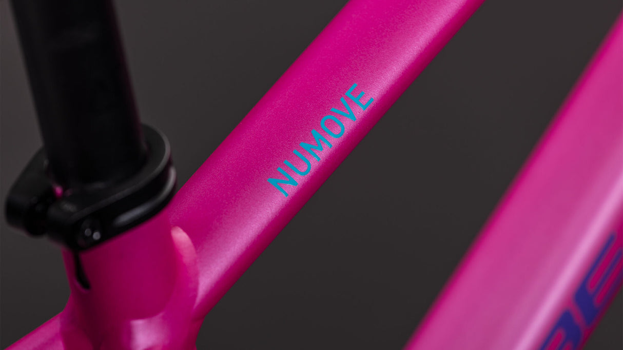 Cube Numove 160 fucsia´n´plum 2026-2