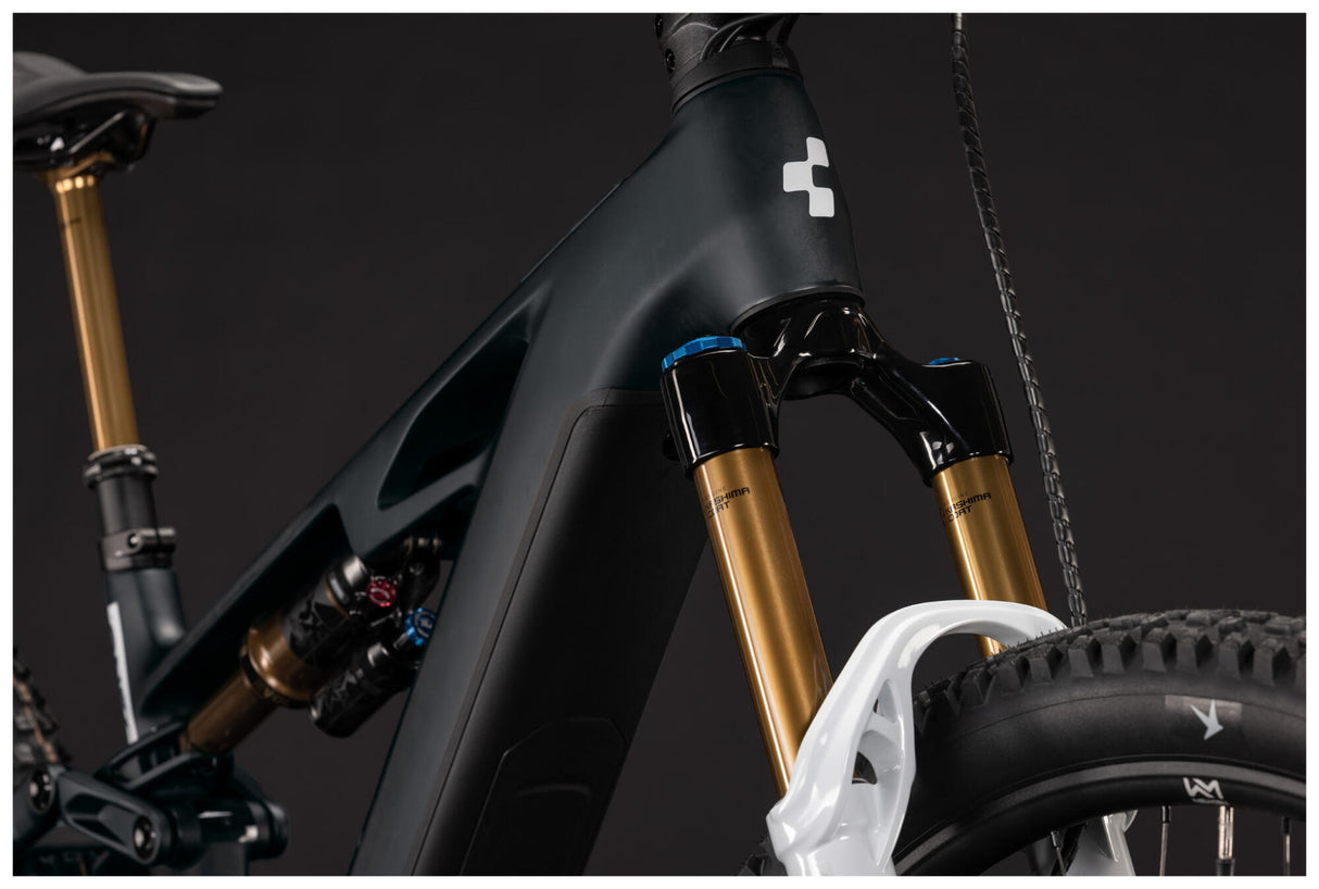 Cube Stereo Hybrid ONE44 HPC AT 800 carbon´n´white-6