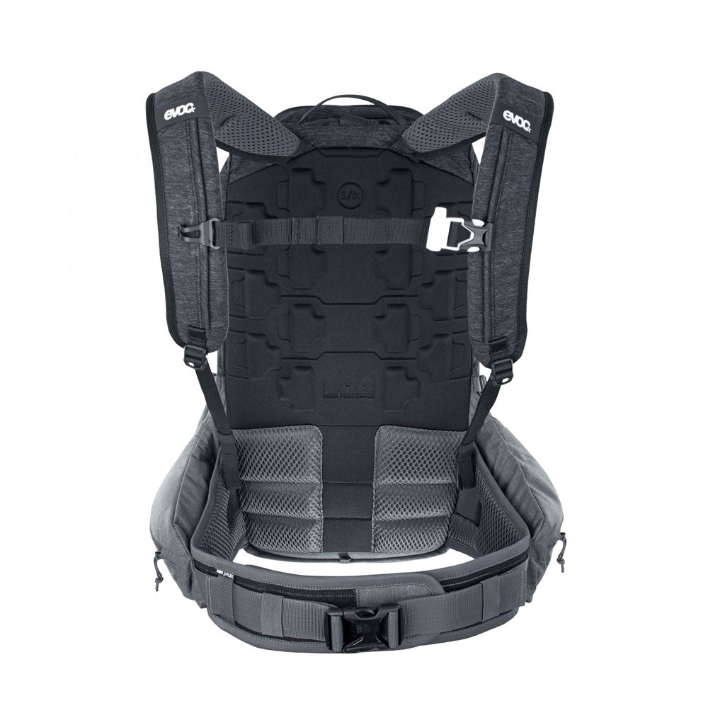 EVOC Trail PRO 16L black/carbon grey-1