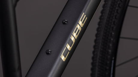 Cube Nulane Comfort EXC grey´n´chrome 2026-1