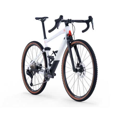 BMC URS 01 LT ONE metallic white black-1