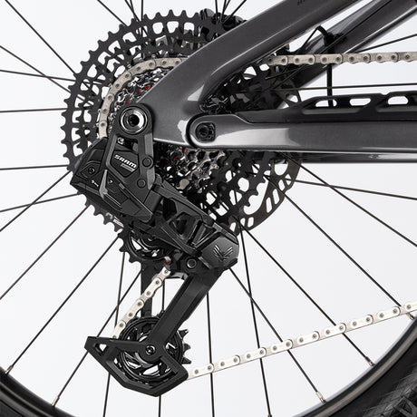 Haibike Allmtn CF 9 red black platinum-3