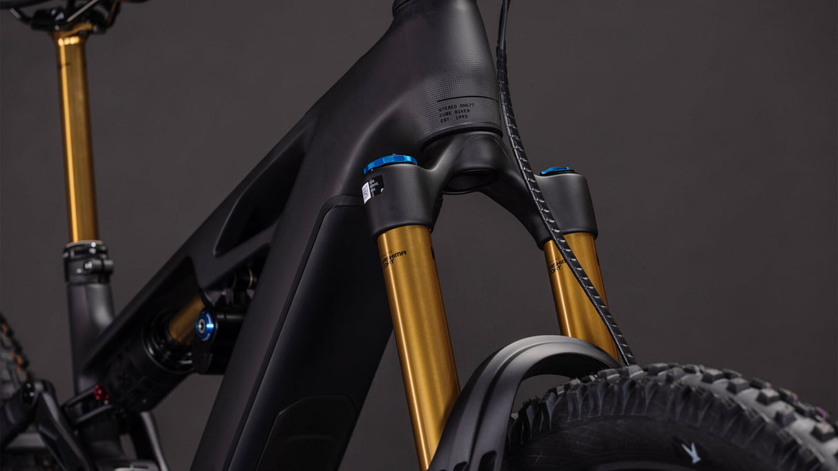 Cube Stereo Hybrid ONE77 HPC AT 800 carbon´n´gold 2026-6