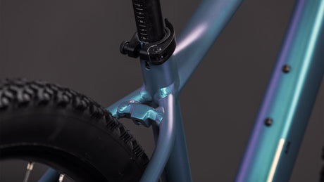 Cube Aim Pro smaragdgrey´n´prism 2026-2