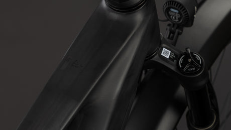 Cube Kathmandu Hybrid ONE11 HPC SLT 800 carbon´n´silverdust-4