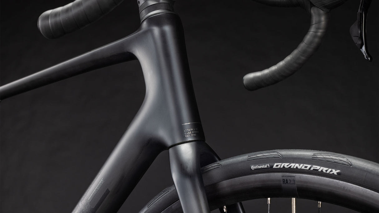 Cube Attain C:62 Race blackline 2026-6