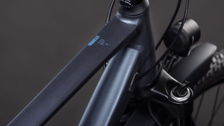 Cube Kathmandu EXC metallicgrey´n´chrome 2026-1