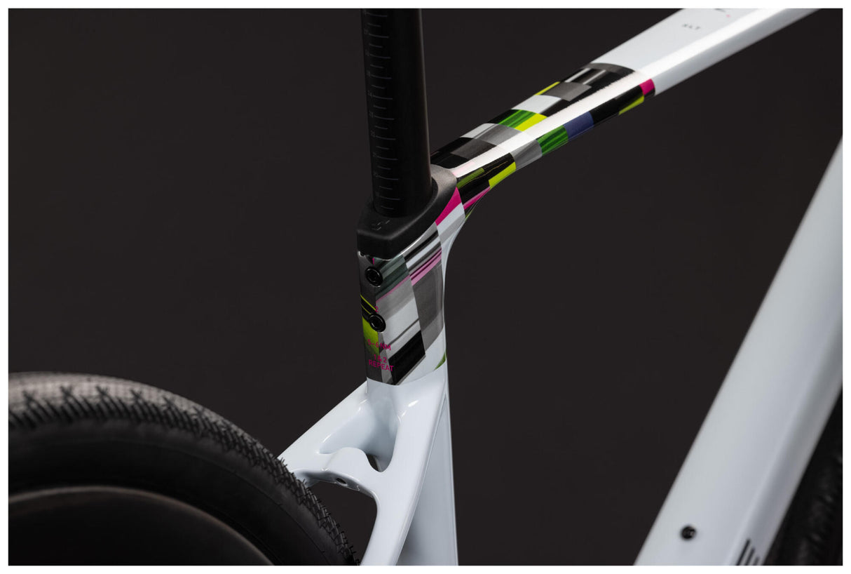 Cube Nuroad C:62 SLT glacier´n´magenta-3