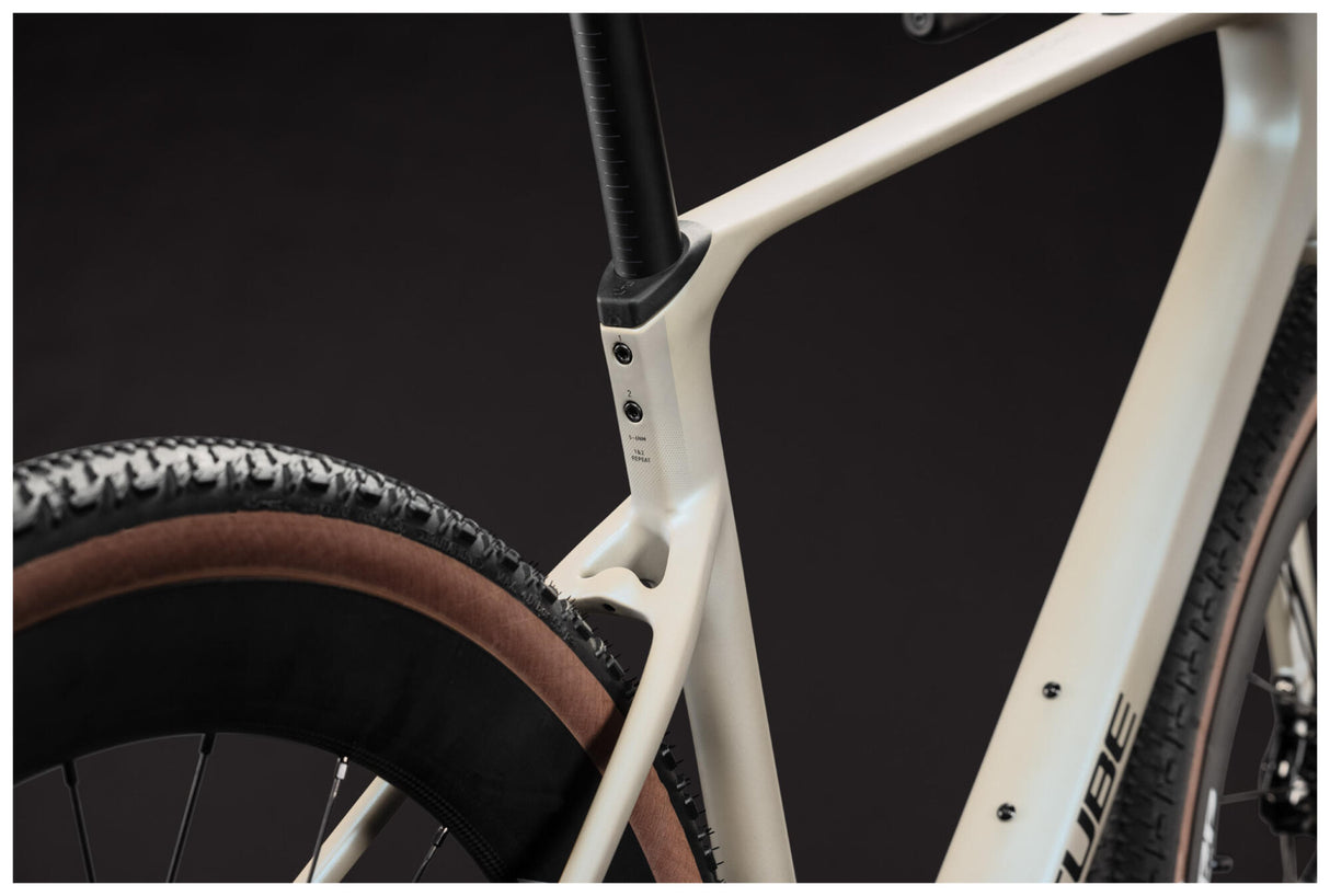 Cube Nuroad C:62 SLX glintsand´n´black-3