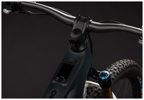Cube Stereo Hybrid ONE44 HPC AT 800 carbon´n´white-1