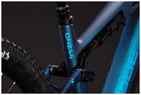 Cube Stereo Hybrid ONE44 HPC EXC 800 nebula´n´blue-3
