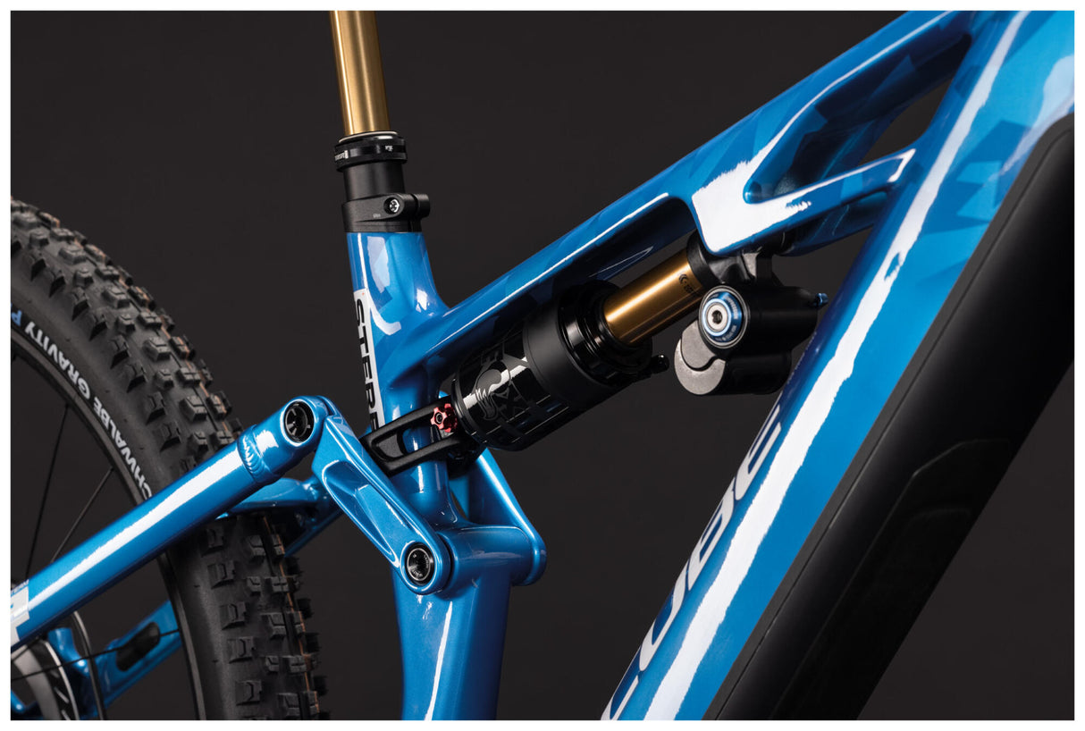 Cube Stereo Hybrid ONE77 HPC AT 800 actionteam-5